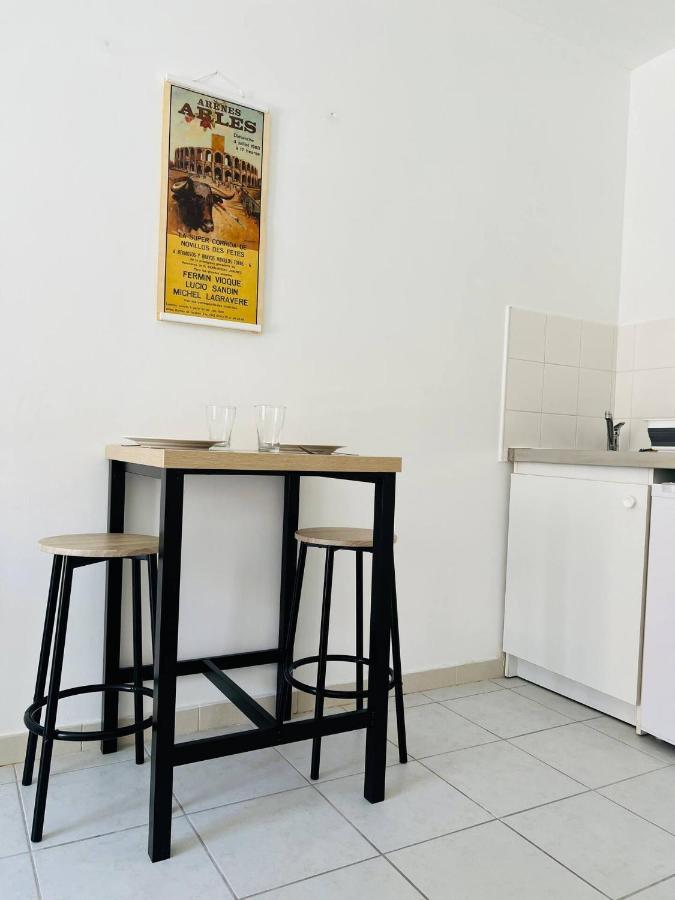 Studio Le 2, Free Parking, Free Wifi, Transports Apartment Nimes Exterior photo